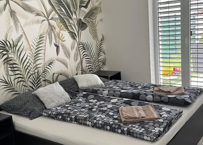 Sunny On The Lakes * Senec